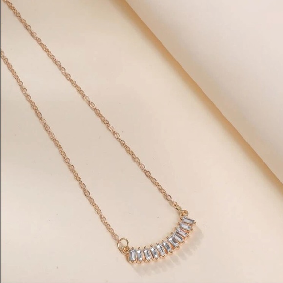 Cubic Zirconia Necklace - Picture 3 of 5